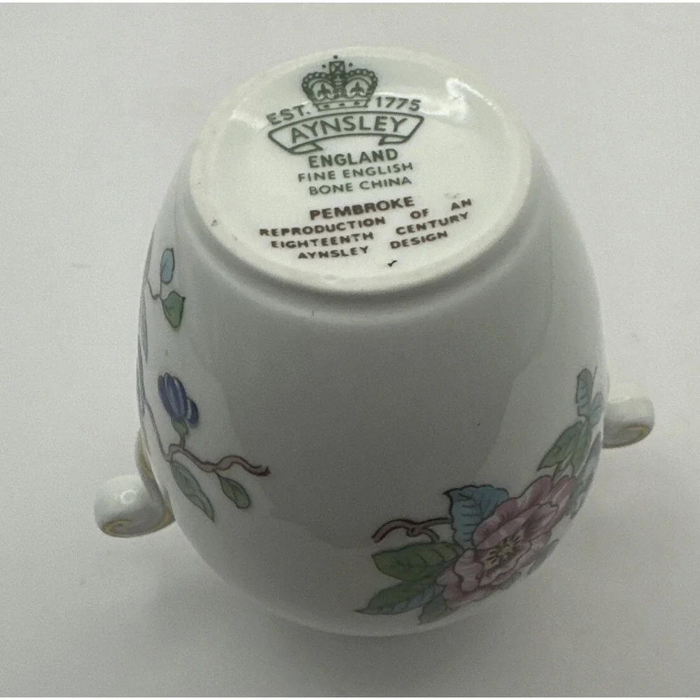Aynsley Bud Vase Double Handle Pembroke Fine English Bone China 3.5